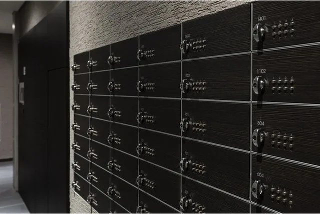 La Sante Ueno - Other - ["Locker", "Cabinetry", "Household hardware"]
