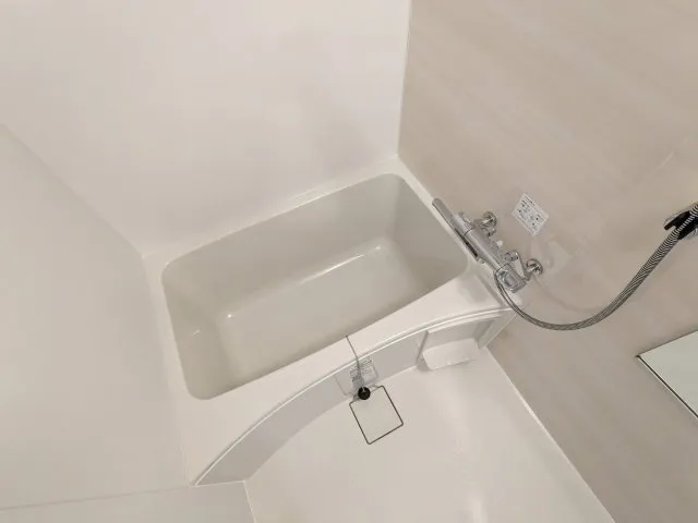 Harmony Residence Kamata Art Villa - Interior - ["Plumbing fixture", "Tap", "Bathroom"]