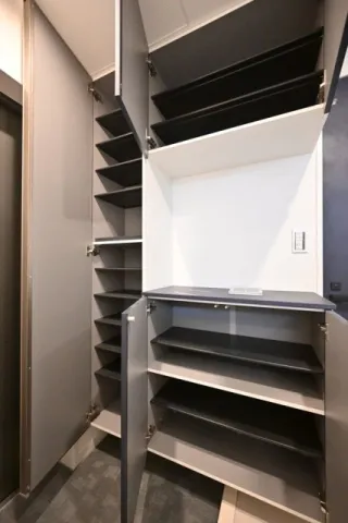 ES-Grande Higashinakano - Interior - ["Flooring", "Floor", "Interior design"]