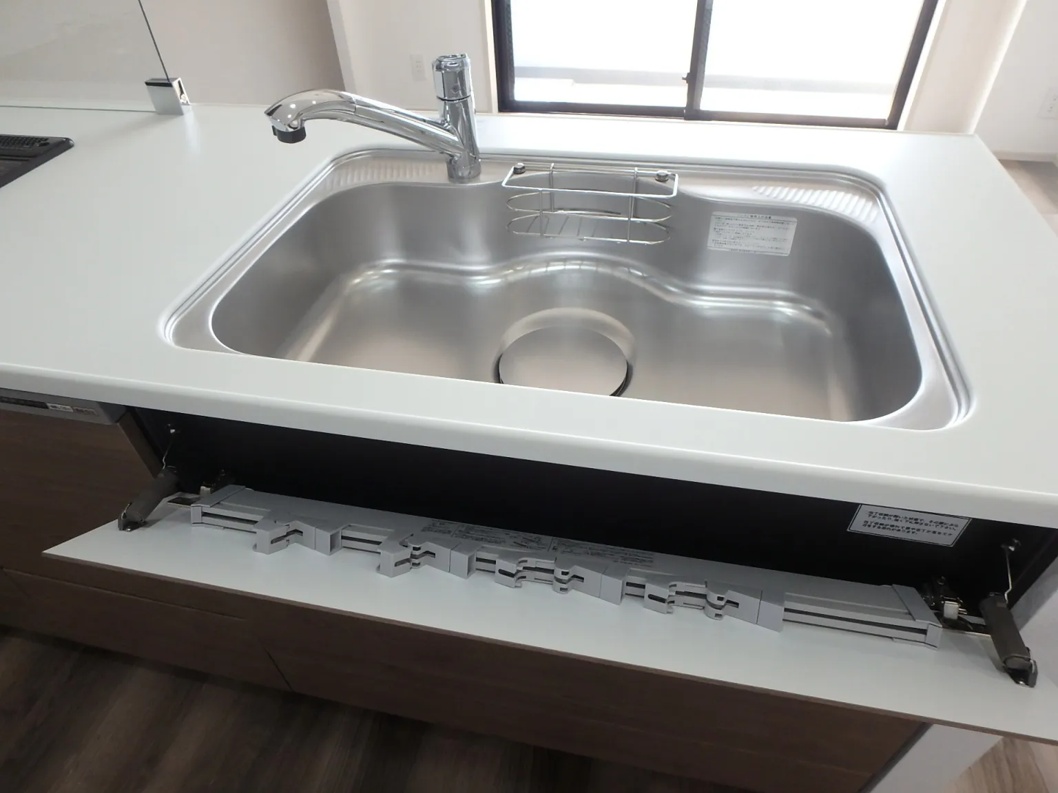 Orchid Residence Ueno - Interior - ["Kitchen sink", "Sink", "Tap"]