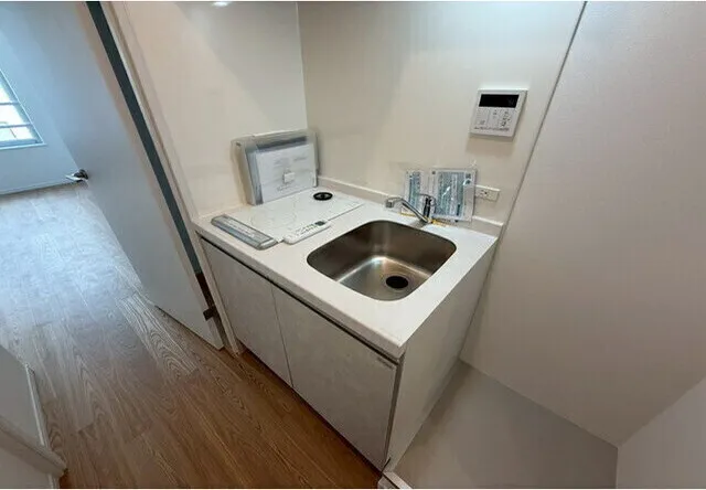 Project Kita-Shinjuku - Interior - ["Floor", "Apartment", "Plumbing fixture"]