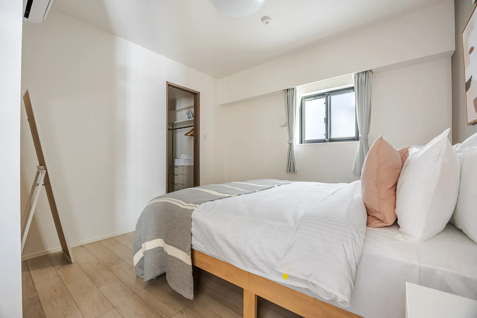 Live Casa Ochanomizu - Interior - []