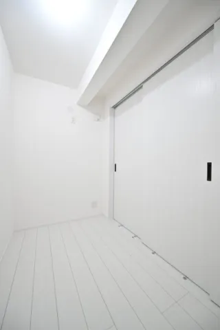 The Residence Nihonbashi - Interior - ["White", "Wood", "Flooring"]
