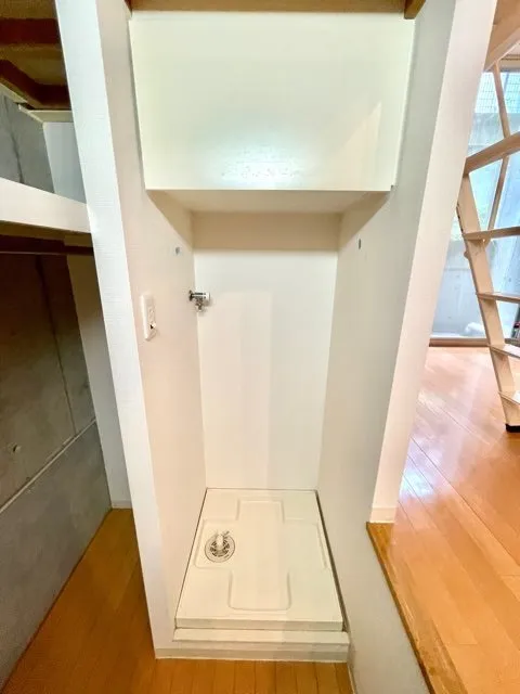 Residia Yoyogi Ⅱ - Interior - ["Wood", "Flooring", "Fixture"]