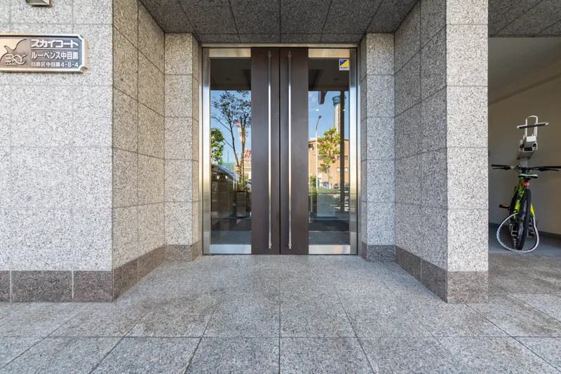 Sky Court Rubens Nakameguro - Exterior - ["Door", "Concrete", "Home Door"]