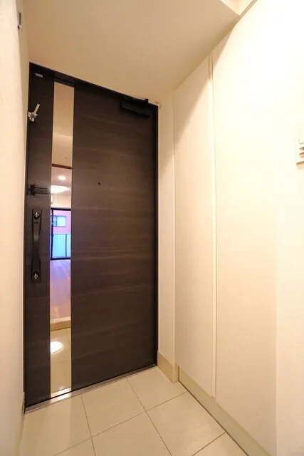 Belle Face Hatchobori West - Interior - ["Fixture", "Flooring", "Wood"]