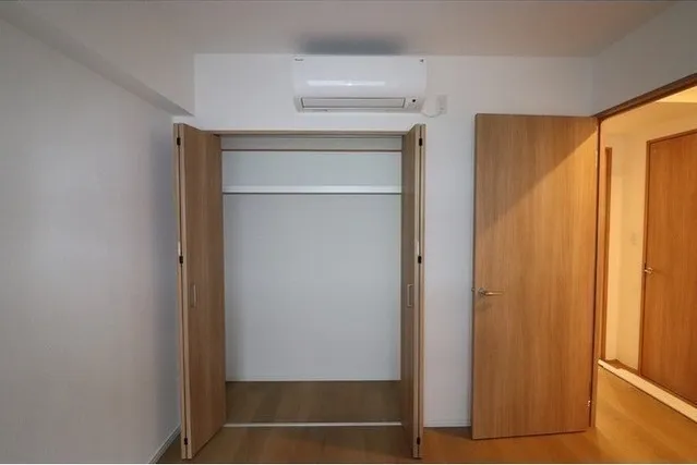 Santo Core Meguro - Interior - ["Wood", "Flooring", "Floor"]