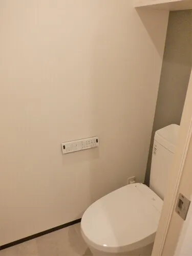 Lions Fausia Iriya East - Interior - ["Property", "Plumbing fixture", "Toilet seat"]