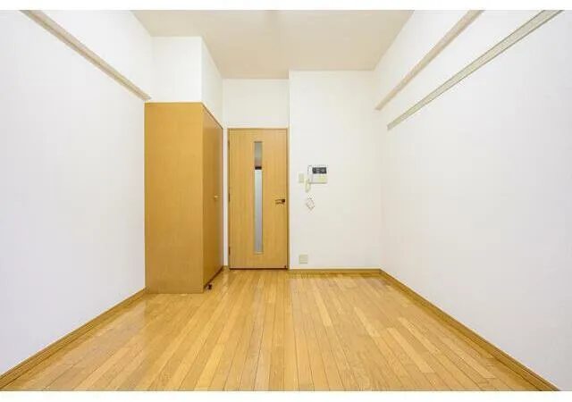 Escort Daitabashi - Interior - ["Flooring", "Wood", "Wood flooring"]