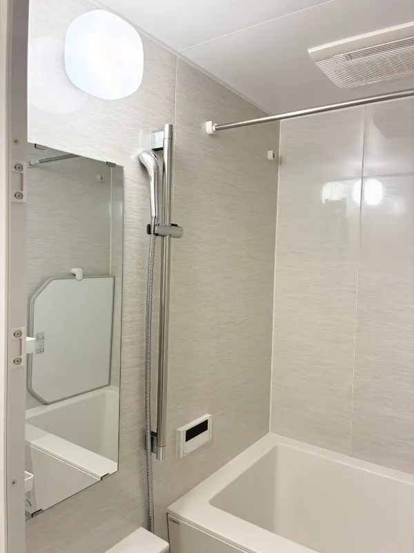 Elstanza Bunkyo Sendagi - Interior - ["Bathroom", "Wall", "Plumbing fixture"]