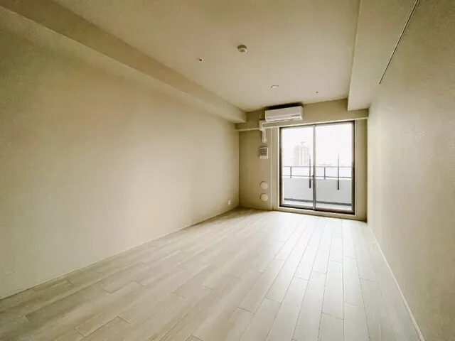 Royal Parks Ariake - Interior - ["Flooring", "Floor", "Ceiling"]
