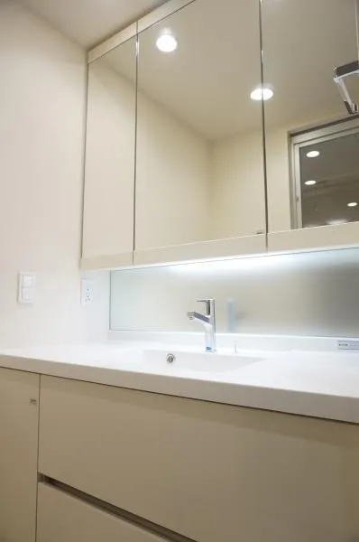 Brillia Towers Meguro North Residence - Interior - ["Property", "Room", "Cabinetry"]