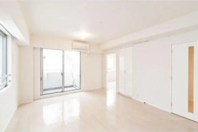 Park Axis Roppongi Hinokicho Koen - Interior - ["Floor", "Flooring", "Apartment"]