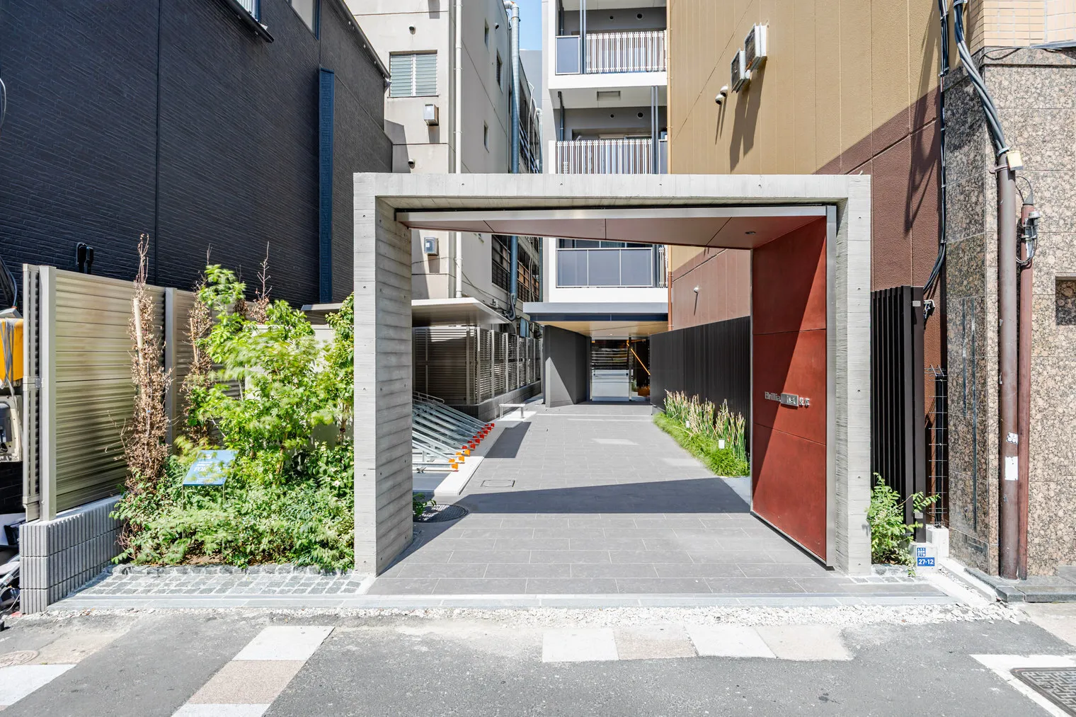 Brilia ist Asakusa - Exterior - []