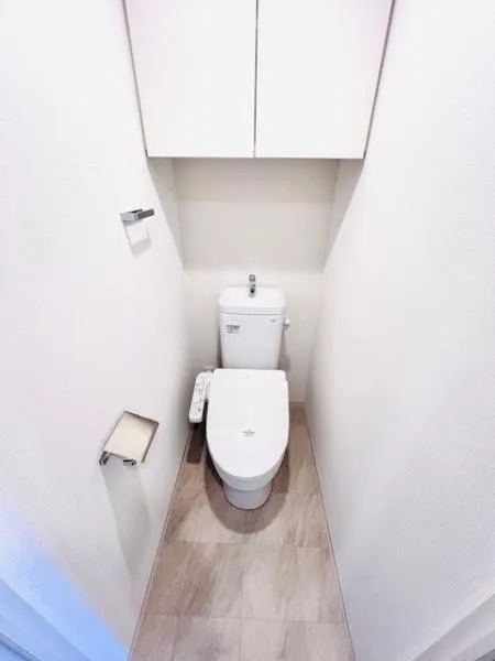 Brillia Ist Shibuya Honmachi - Interior - ["Toilet seat", "Toilet", "Plumbing fixture"]