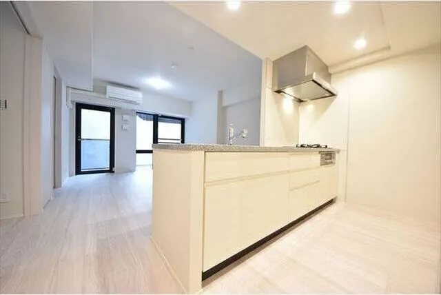343 Residence Korakuen (Open Residence) - Interior - ["Flooring", "Floor", "Interior design"]