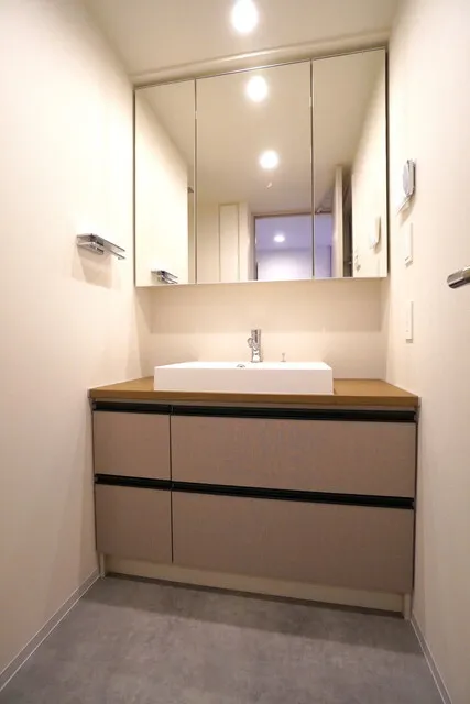 Belfirth Kinshicho South - Interior - ["Bathroom cabinet", "Building", "Property"]