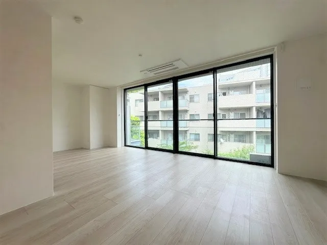 Hiroo Apartment - Interior - ["Building", "Fixture", "Wood"]