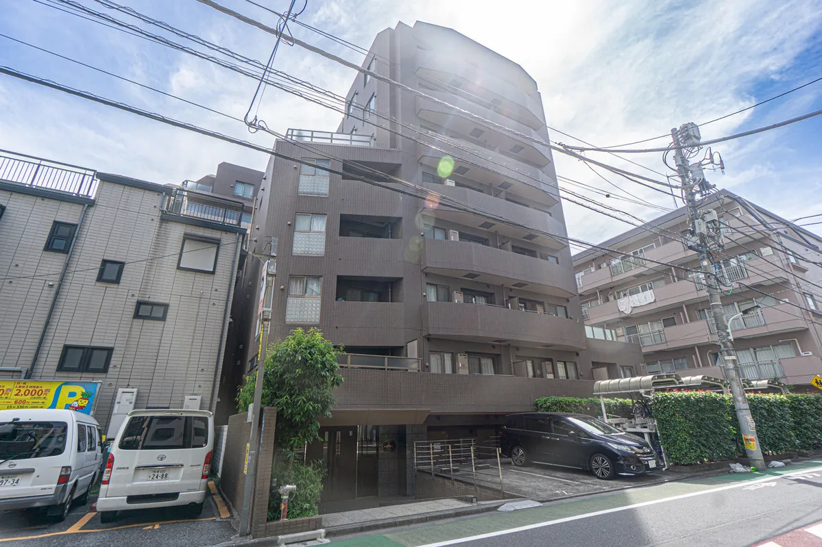 Lupinus Azabu City Form