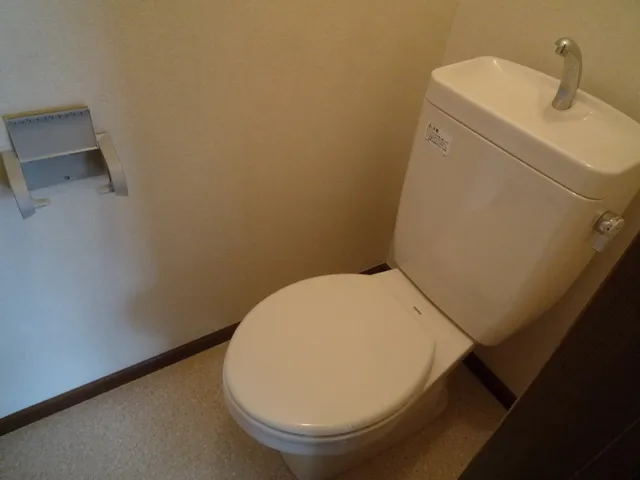 Soleil Minami-Ogikubo - Interior - ["Toilet seat", "Toilet", "Bathroom"]