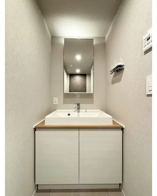 Stilio Sakurashinmachi - Interior - ["Flooring", "Floor", "Plumbing fixture"]