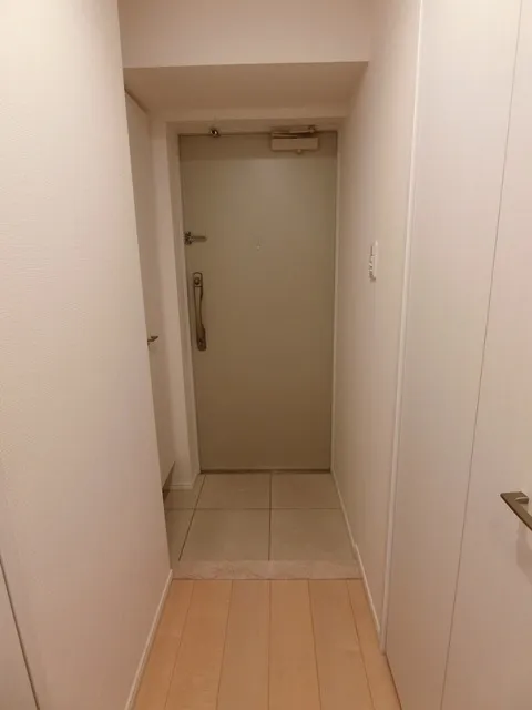TLR Residence Otorii - Interior - ["Flooring", "Floor", "Wood"]