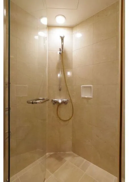 Frontier Residence The Tower Shinagawa - Interior - ["Shower head", "Plumbing fixture", "Shower"]