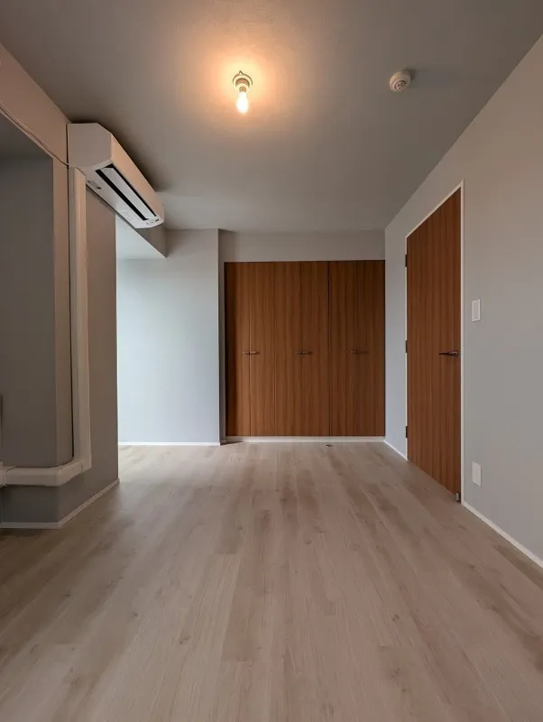 Residia Suginami Honancho - Interior - ["Flooring", "Floor", "Wall"]