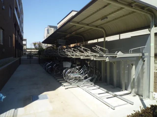 Hulic Court Snow Valley - Exterior - ["Bicycle", "Wheel", "Sky"]