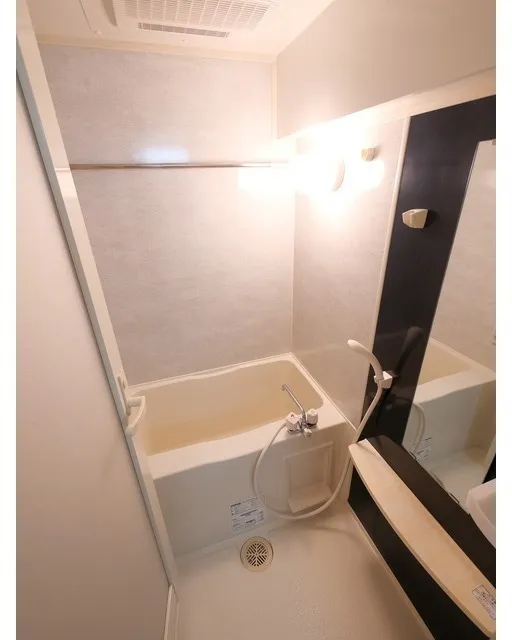 Orchid Residence Itabashi - Interior - ["Flooring", "Floor", "Plumbing fixture"]