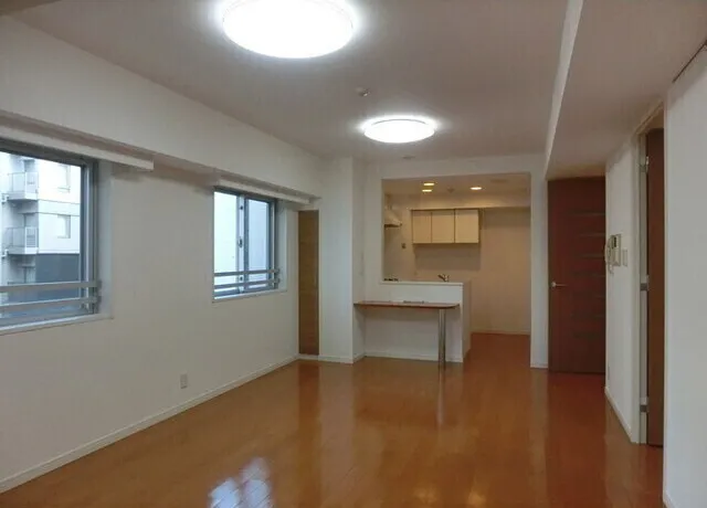 Grand Suite Ginza Resty Monarch - Interior - ["Property", "Window", "Fixture"]