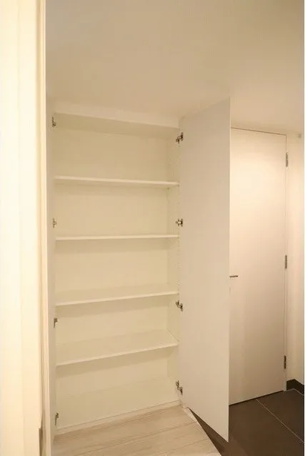 JP Noie Ebisu West - Interior - ["Wall", "Flooring", "Wood"]