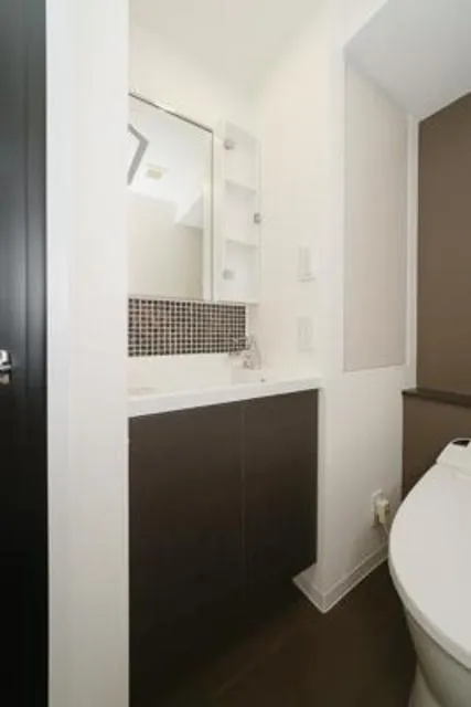 NJK MARQUIS OMOTESANDO - Interior - ["Bathroom", "Room", "Property"]