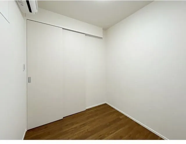 Asyl Court Nerima Nakamurabashi - Interior - ["Flooring", "Wood", "Floor"]