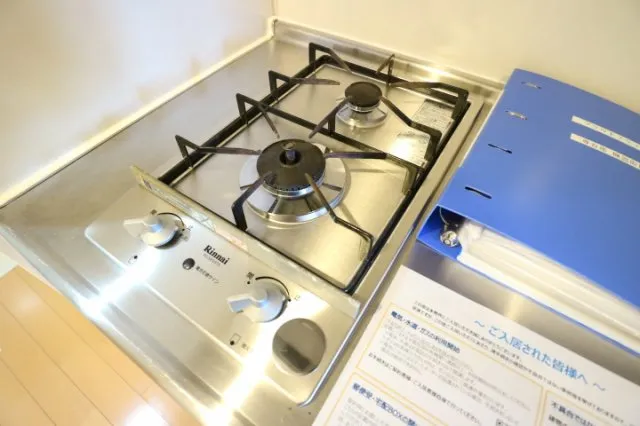 Proud Flat Waseda - Interior - ["Gas stove", "Cooktop", "Kitchen appliance"]