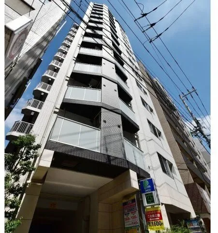 Genovia Shinjuku Waseda Green Veil - Exterior - ["Houseplant", "Flowerpot"]