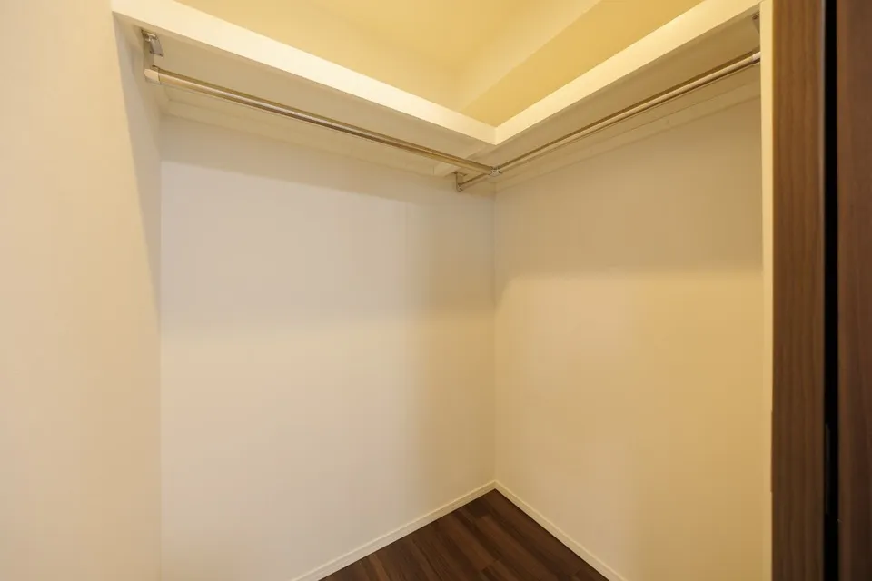Hmlet Shinjuku Tower - Interior - ["Flooring", "Wall", "Wood"]