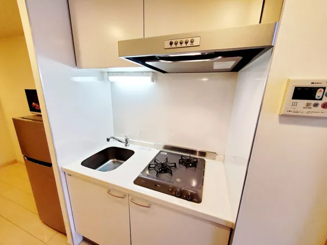 Crevista Monzen-Nakacho - Interior - ["Major appliance", "Interior design", "Flooring"]