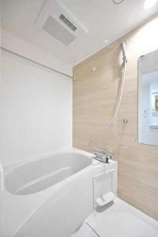 ES-Grande Higashinakano - Interior - ["Flooring", "Plumbing fixture", "Floor"]