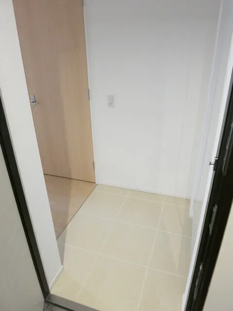 MAISON SENZOKUIKE - Interior - ["Flooring", "Floor", "Tile Flooring"]