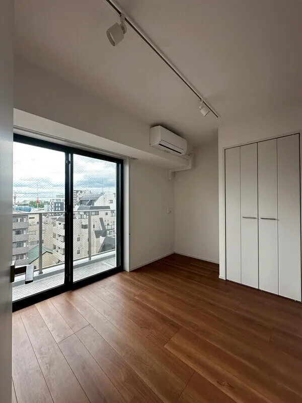 Lumique Omori - Interior - ["Flooring", "Floor", "Wood"]