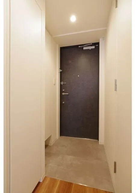 Zinnia Fudomae - Interior - ["Property", "Building", "Fixture"]