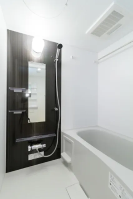 TOKYO FLAT - Interior - ["Bathroom", "Room", "Property"]