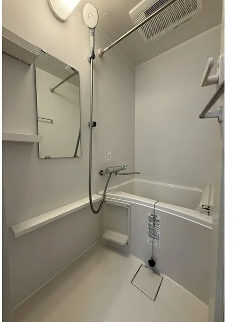 Project Kita-Shinjuku - Interior - ["Plumbing fixture", "Flooring", "Floor"]