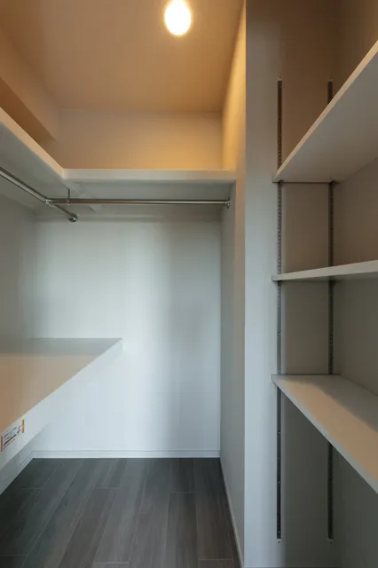 Terra Silk Forest - Interior - ["Wall", "Flooring", "Wood"]