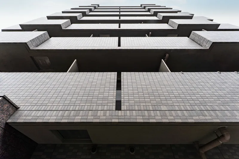 Louvre Oshima Building 3 - Exterior - ["Apartment", "High-rise building", "Urban design"]