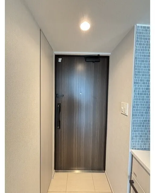 Season Flats Omorinishi - Interior - ["Wood", "Flooring", "Floor"]