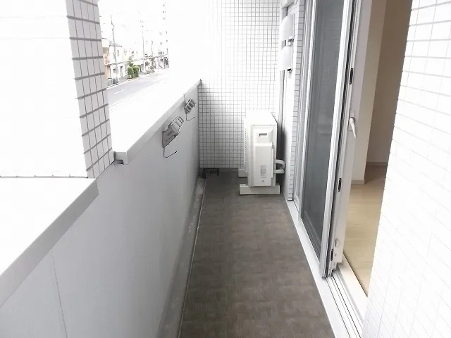 Dyna Oshima - Interior - ["Flooring", "Floor", "Composite material"]