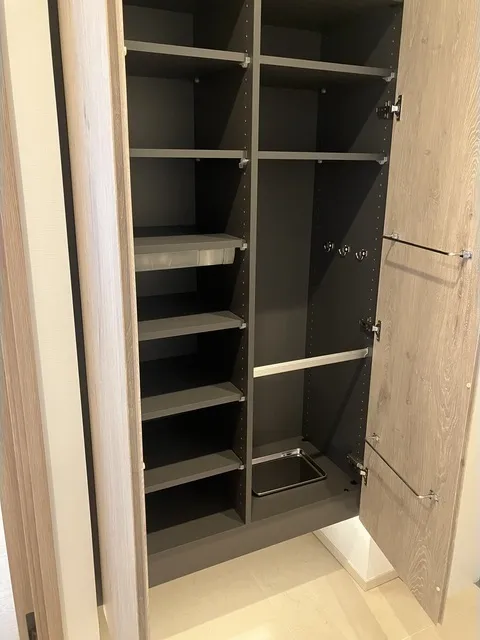 Branz Shibuya Sakuragaoka - Interior - ["Furniture", "Shelf", "Shelving"]