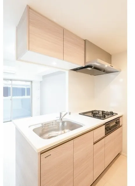 BPR Residence Oshima - Interior - ["Cabinetry", "Wood flooring", "Countertop"]